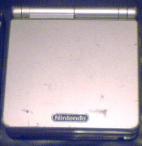 GBA SP Silver (1)